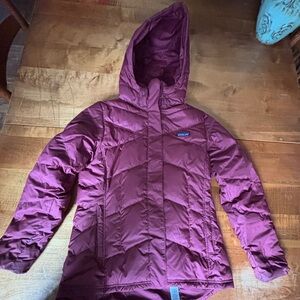 Patagonia down with it jacket sequoia red color size medium